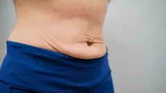 Platt mage börjar inifrån: tränaren tipsar om tre övningar mot mageveck