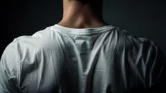 Psykologin bakom hållning: vad avslöjar din rygg för omgivningen just nu?